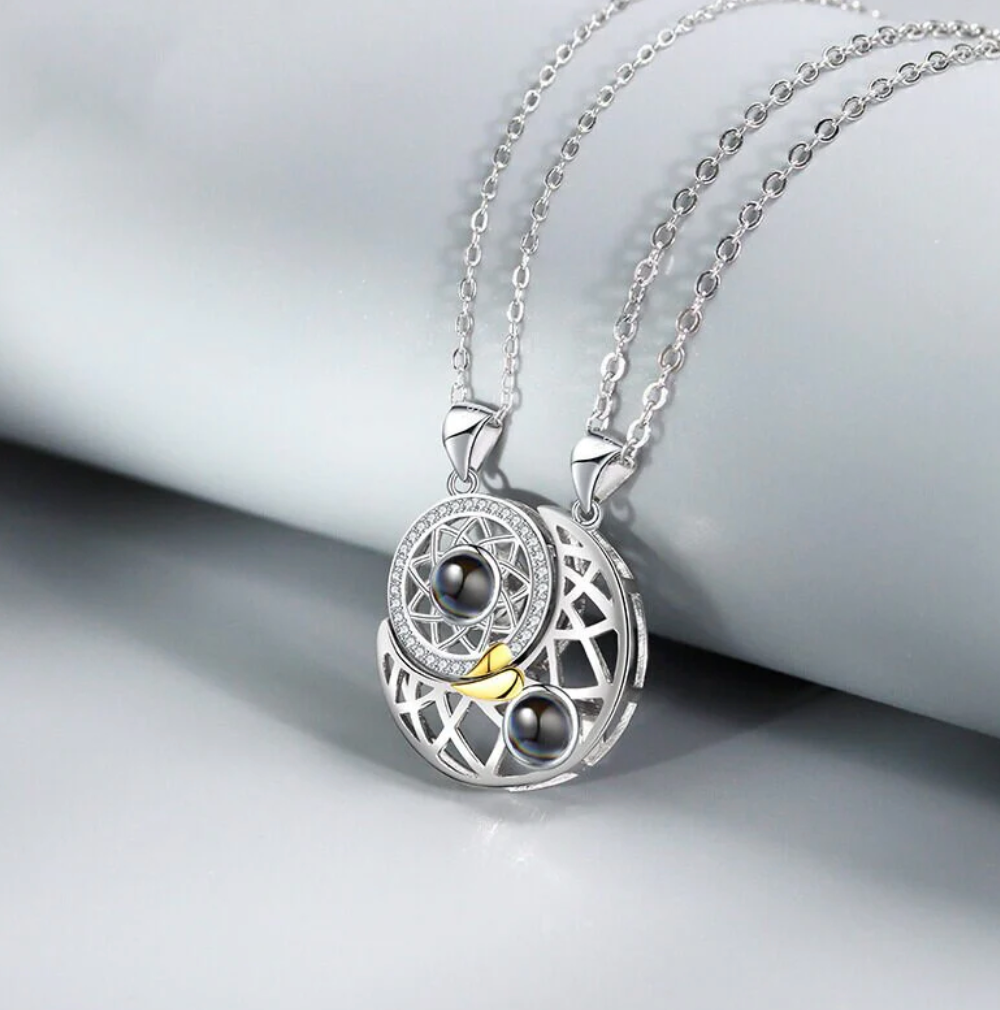 Collar del Amor Sol y Luna - SAN VALENTÍN - Te Amo en 100 Idiomas